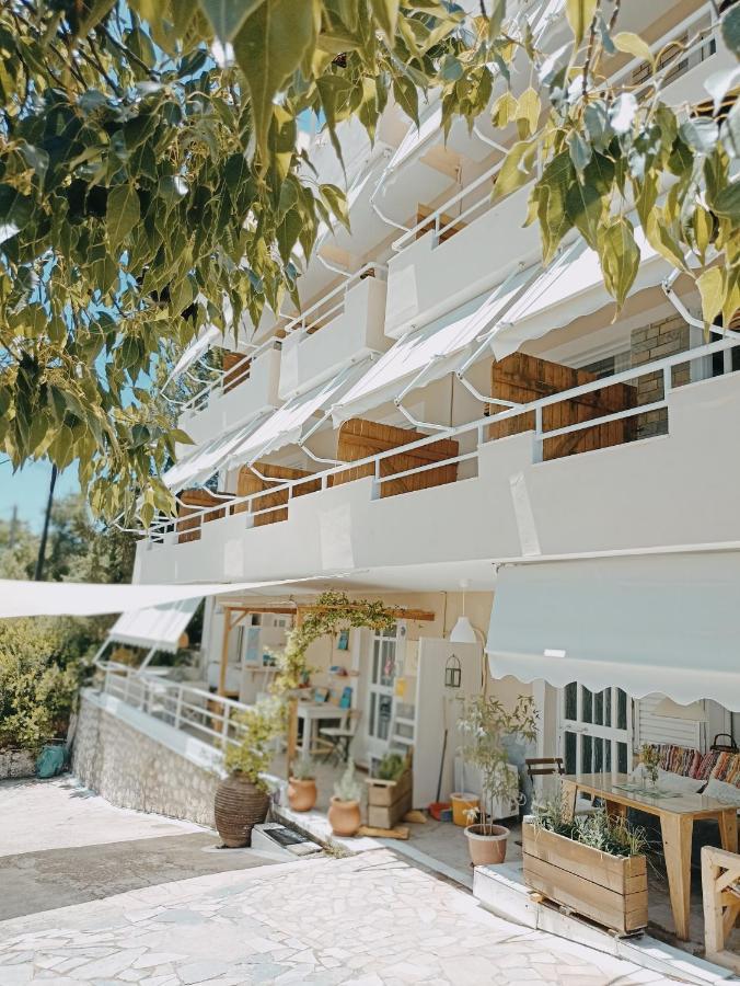 Heras Garden Vasilikí Exterior foto